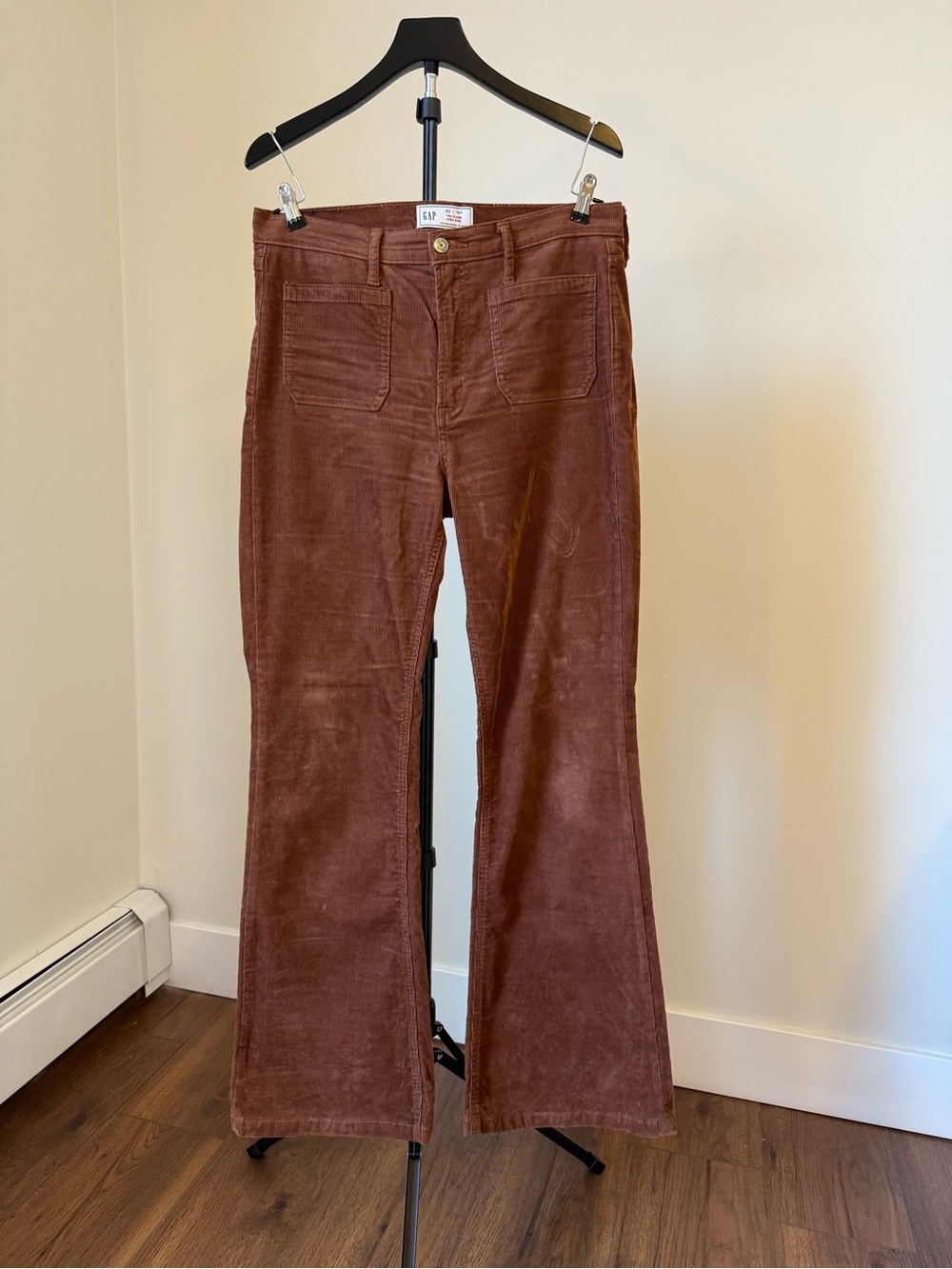 GAP Women’s Rust Brown Corduroy Wide-Leg Jeans